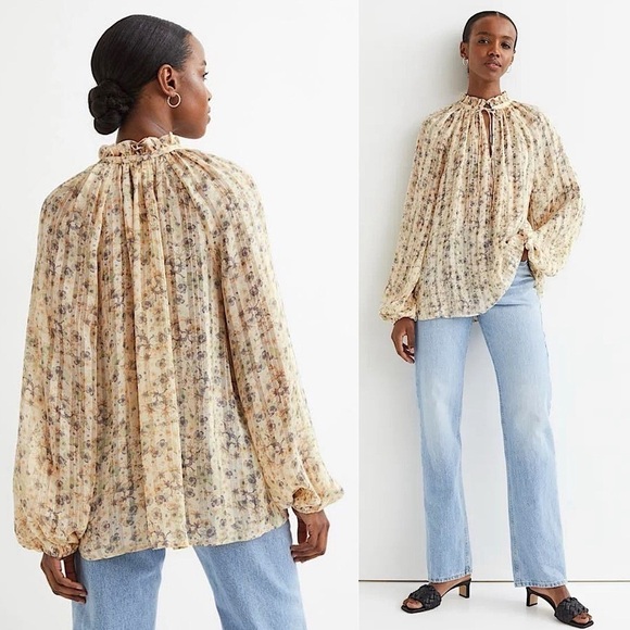 H&M Tie Detail Flower Blouse - Picture 1 of 11